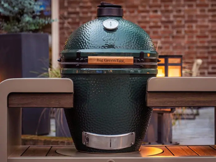 Big Green Egg Kamado Grill large