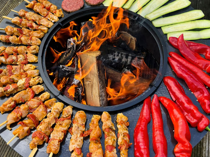 BonFeu BonBiza with food